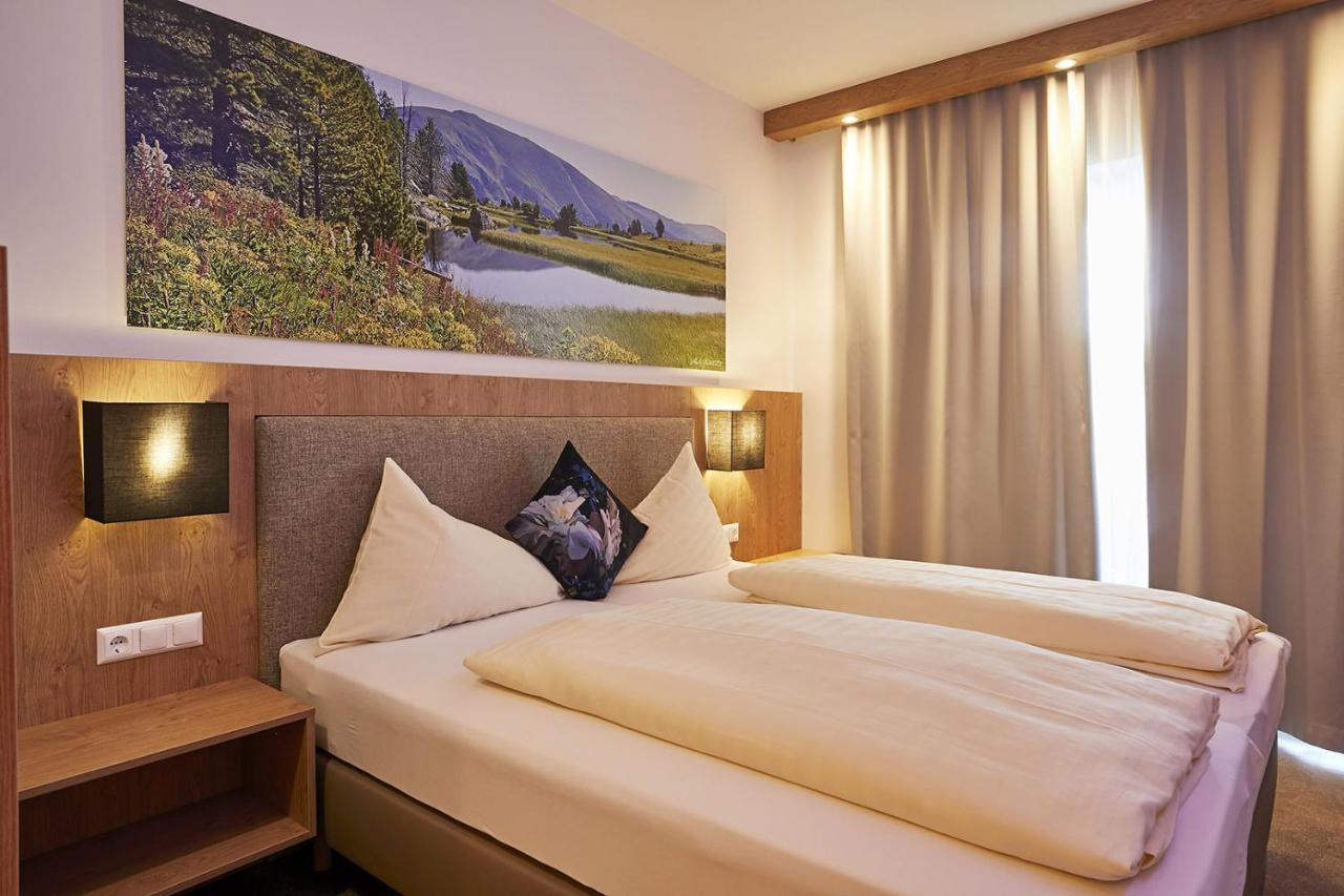 Dei Hotel Schoenblick Velden am Wörthersee Kültér fotó