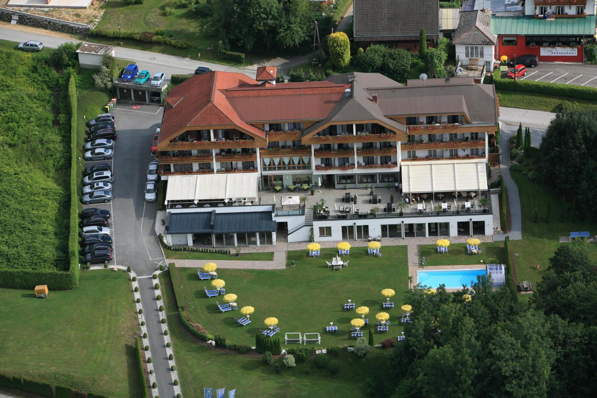 Dei Hotel Schoenblick Velden am Wörthersee Kültér fotó
